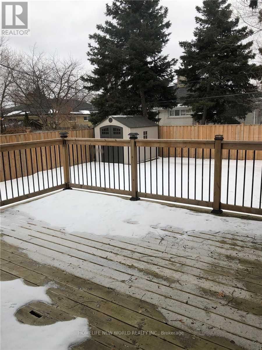 (MAIN LEVEL) - 242 ALSACE ROAD, Richmond Hill (Crosby)