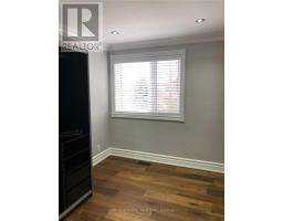 Bathroom - (main Level) - 242 Alsace Road, Richmond Hill, ON L4C2W8 Photo 7
