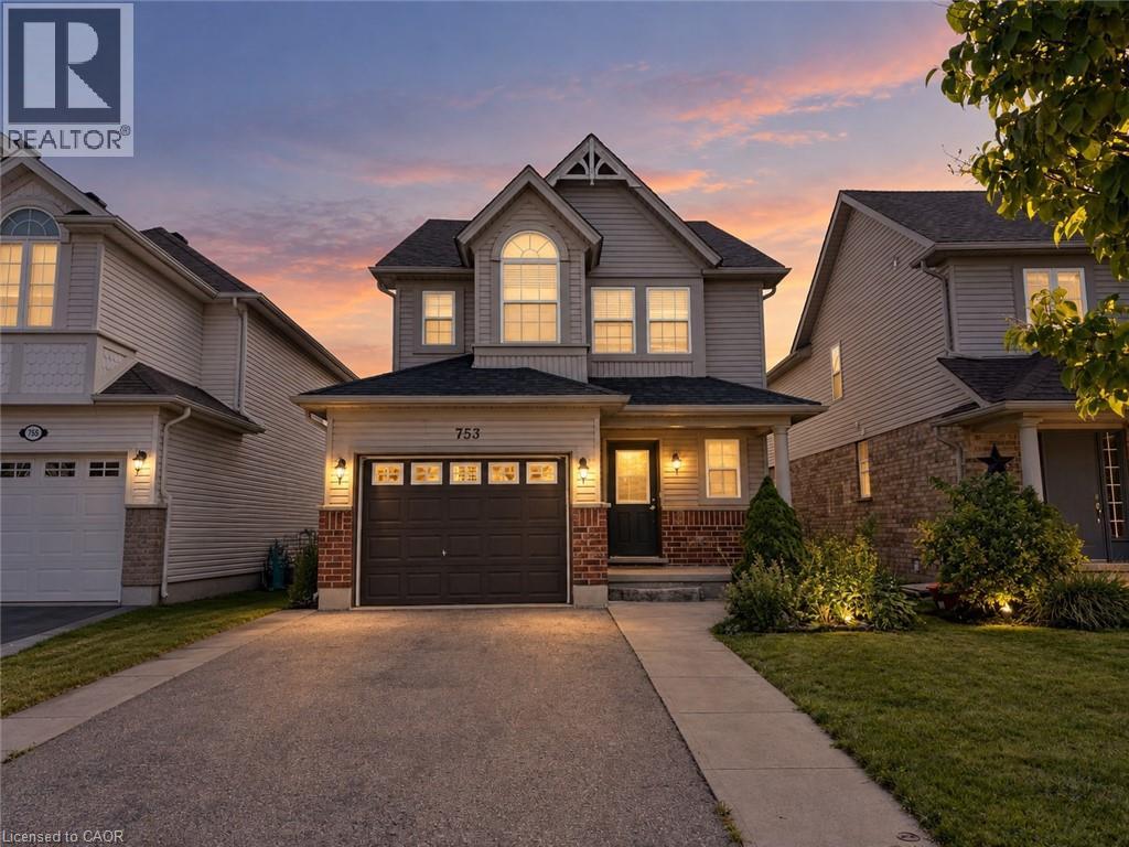 753 GRAND BANKS Drive, Waterloo — photo 1