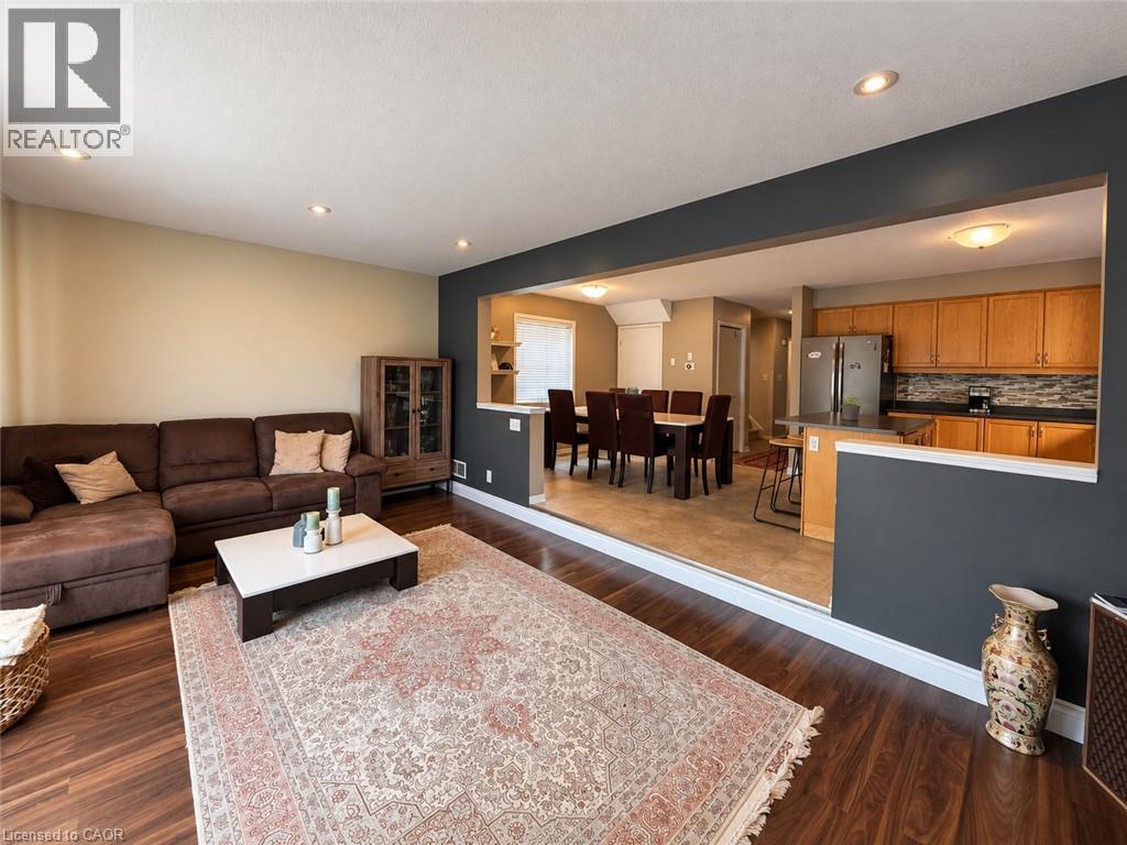 753 GRAND BANKS Drive, Waterloo — photo 7