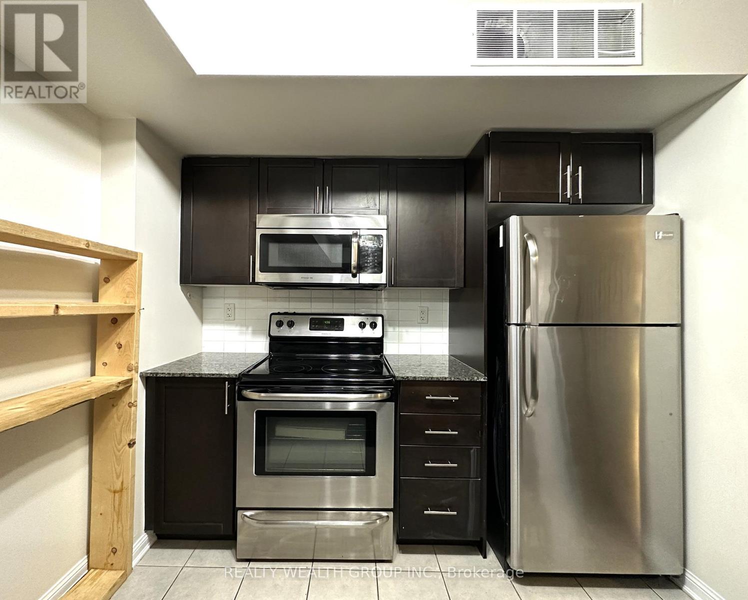 232 - 11 FOUNDRY AVENUE, Toronto (Dovercourt-Wallace Emerson-Junction) — photo 7