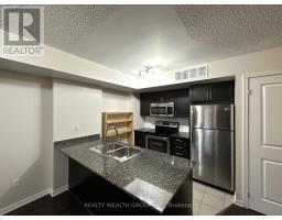 Partial bathroom - 232 - 11 Foundry Avenue, Toronto, ON M6H0B7 Photo 6