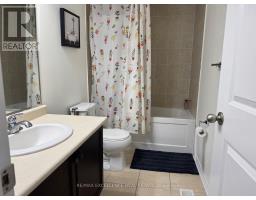 37 Dufay Road, Brampton, ON L7A4A2 Photo 10