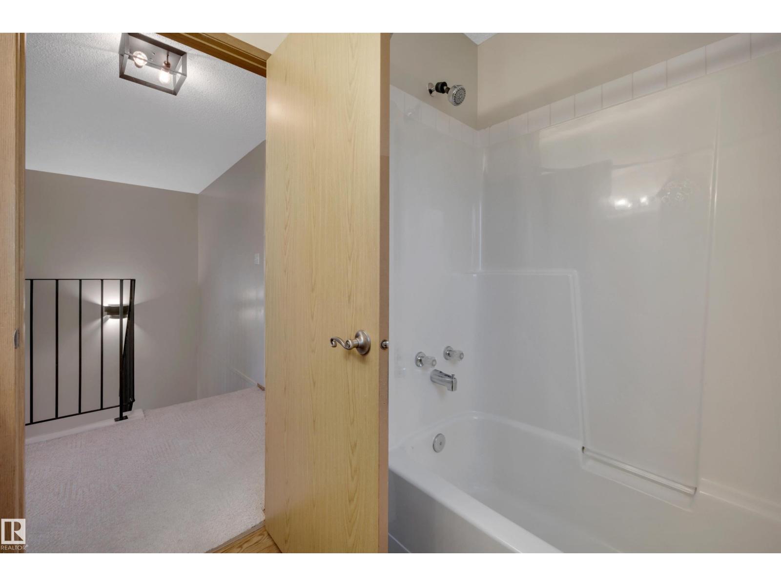 7557 188 ST NW - 33