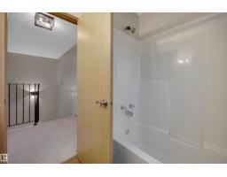 7557 188 St Nw, Edmonton, AB T5T5W9 Photo 33