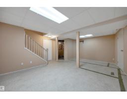 7557 188 St Nw, Edmonton, AB T5T5W9 Photo 38