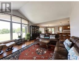 Laundry room - 2700 Bridge Street, Fort Erie, ON L0S1N0 Photo 12