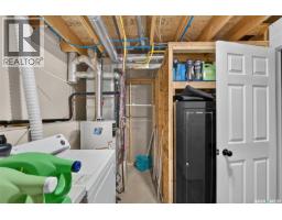 3 Kelly Place, Prince Albert, SK S6V8E8 Photo 32