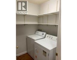 Family room - 2457 22a Street Nw, Calgary, AB T2M3X8 Photo 25