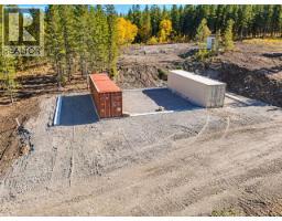 68 Elk Road, Whitehorse North, YT Y1A6M8 Photo 9