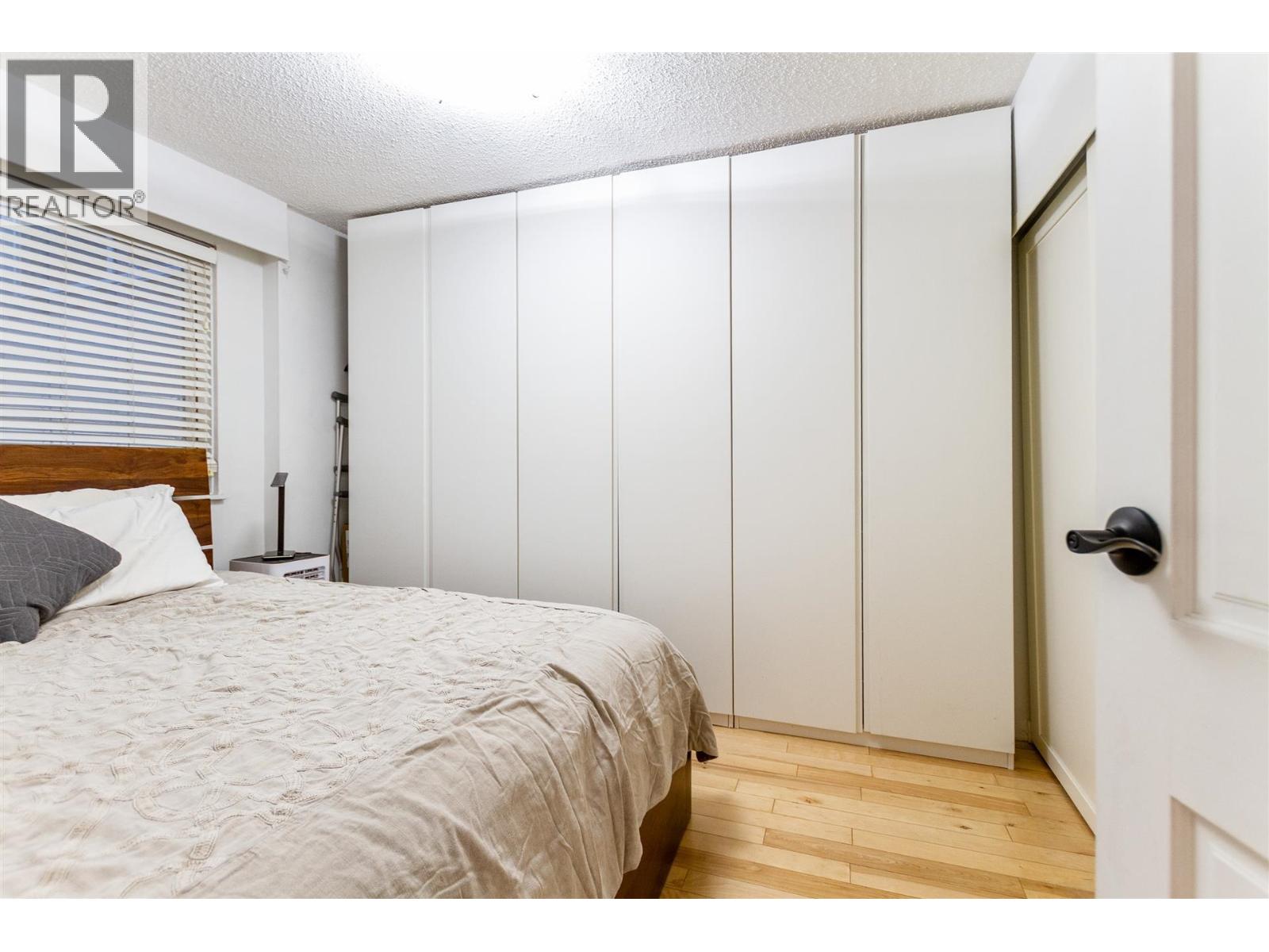 213 711 E 6TH AVENUE, Vancouver