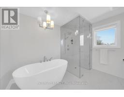 61 Golfwood Heights, Toronto, ON M9P3L8 Photo 30