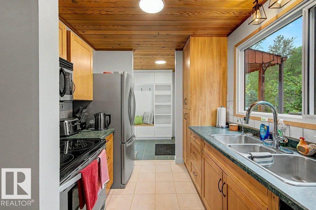 #12 53223 RGE ROAD 34 - 16