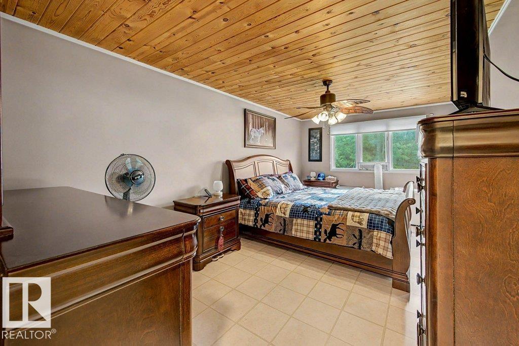 #12 53223 RGE ROAD 34 - 31