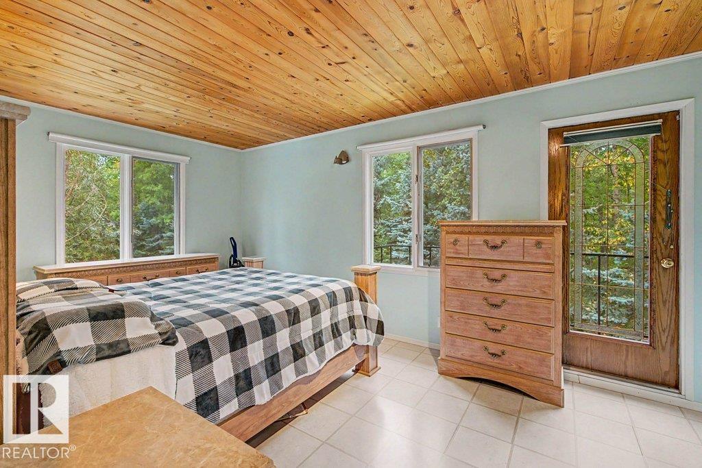 #12 53223 RGE ROAD 34 - 33
