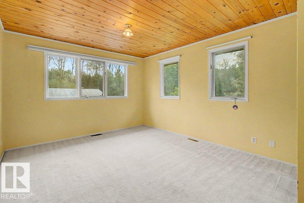 #12 53223 RGE ROAD 34 - 37