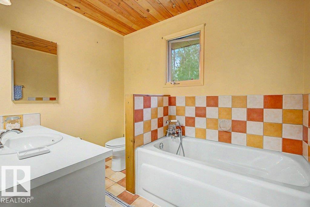 #12 53223 RGE ROAD 34 - 39