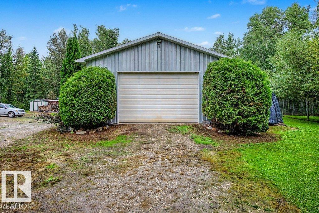 #12 53223 RGE ROAD 34 - 52