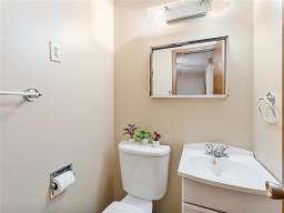 2 Ashern Road, Winnipeg, MB R2Y1G9 Photo 20
