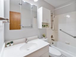 2 Ashern Road, Winnipeg, MB R2Y1G9 Photo 25