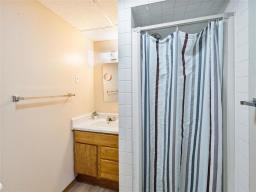 2 Ashern Road, Winnipeg, MB R2Y1G9 Photo 30