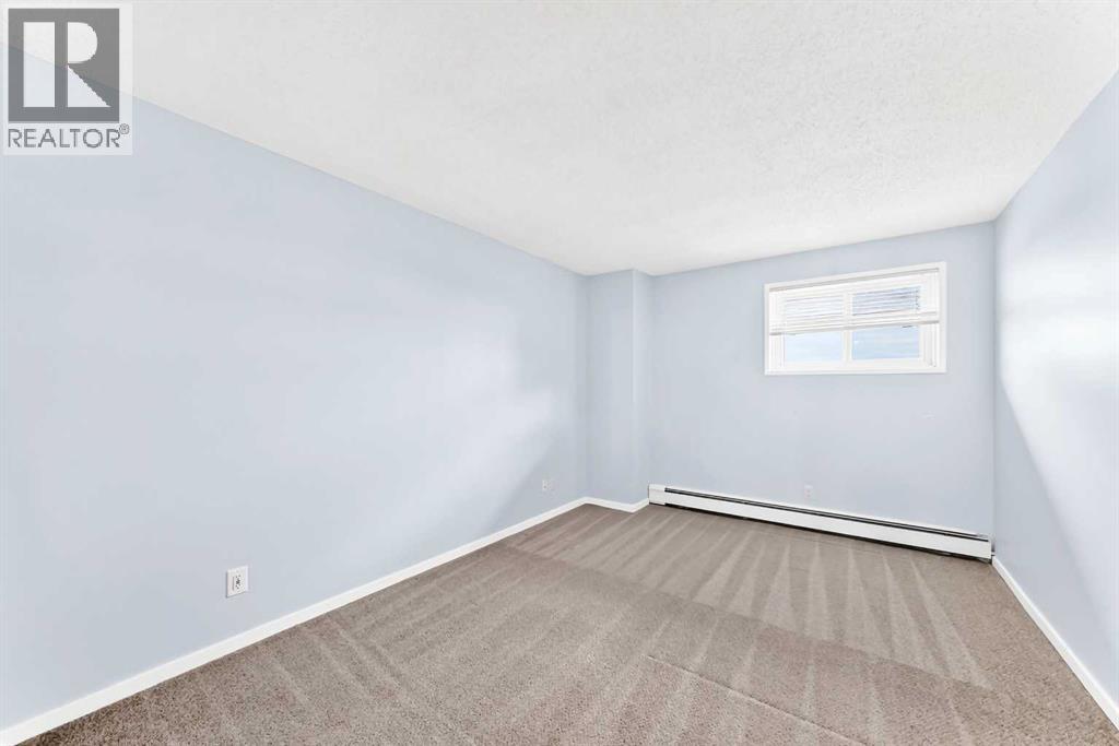 #517 5 Berkeley Place W - Image 10