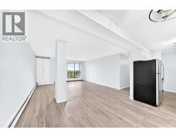 517, 5 Berkeley Place W - photo 7