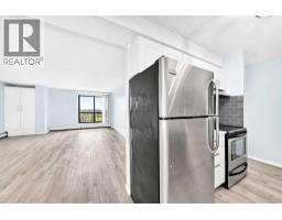 517, 5 Berkeley Place W - photo 8