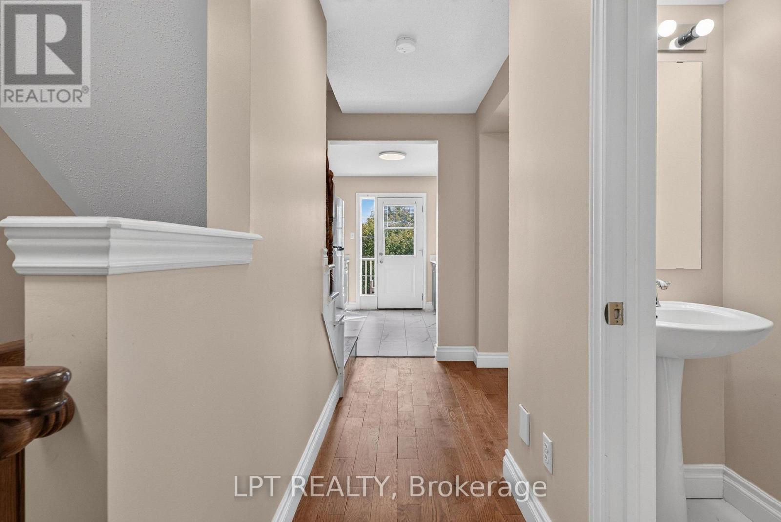 166 SUNSHINE CRESCENT - Image 17