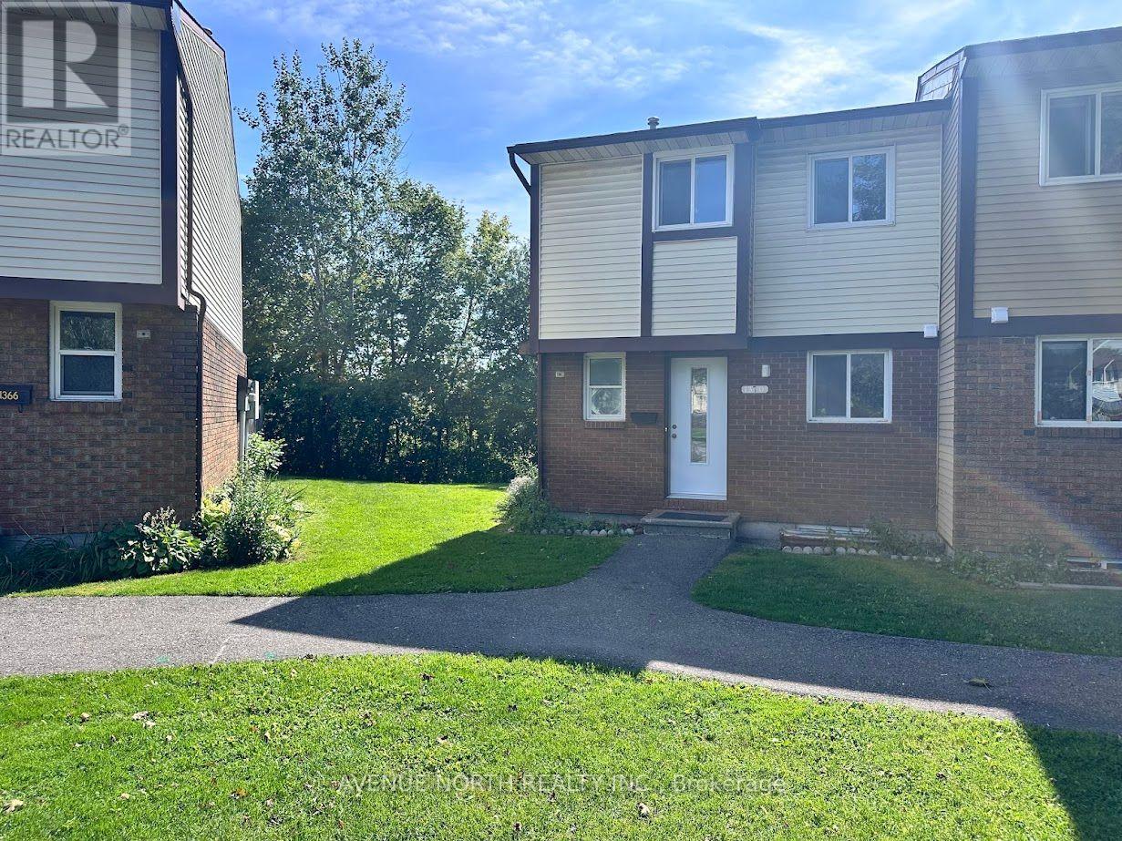 7 - 1370 FOXWELL STREET, Ottawa