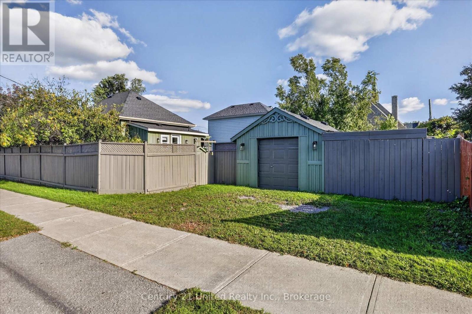 759 HURLEY STREET - Image 45