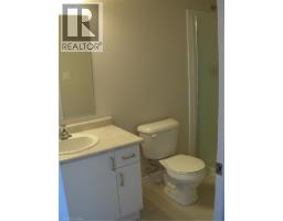 54 Eliza Avenue, Kitchener, ON N2E0C1 Photo 14