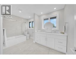 61 Golfwood Heights, Toronto, ON M9P3L8 Photo 33