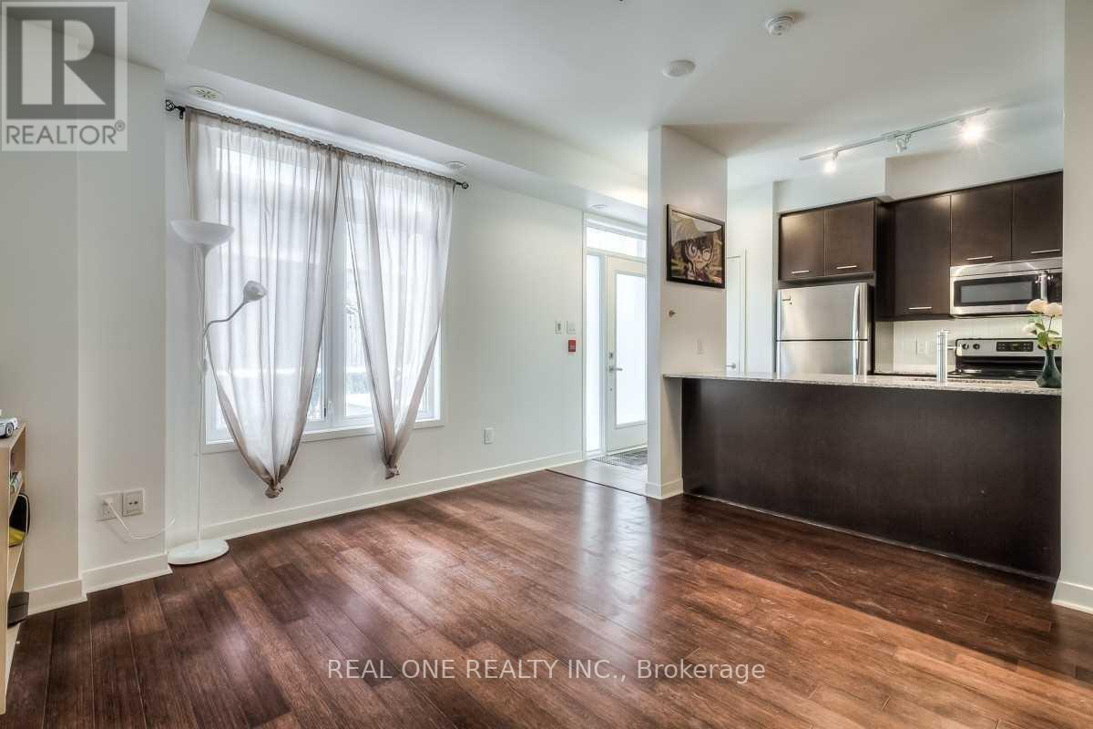 TH23 C - 370 SQUARE ONE DRIVE, Mississauga (City Centre) — photo 2
