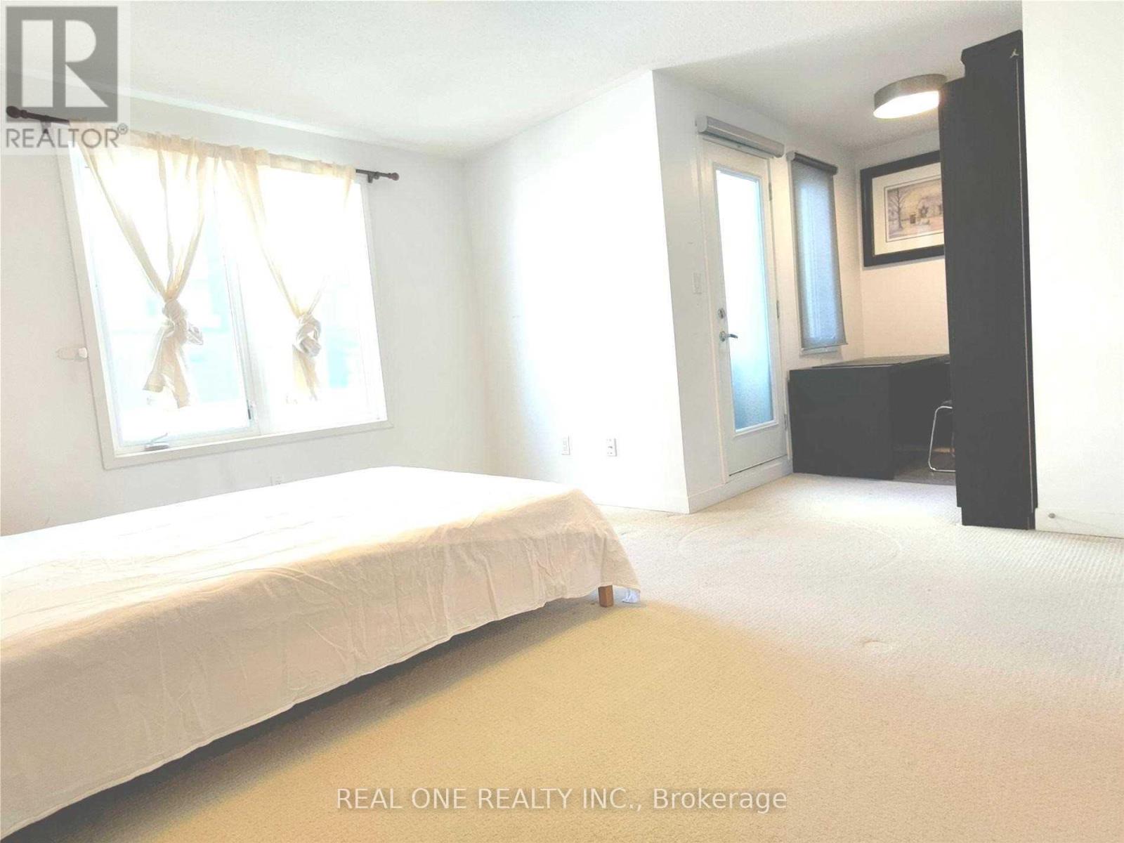 TH23 C - 370 SQUARE ONE DRIVE, Mississauga (City Centre) — photo 8