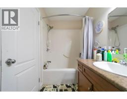 5809 28 Avenue, Camrose, AB T4V1P8 Photo 17