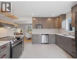 4137 40 Street, Red Deer, AB T4N1A5 Photo 9