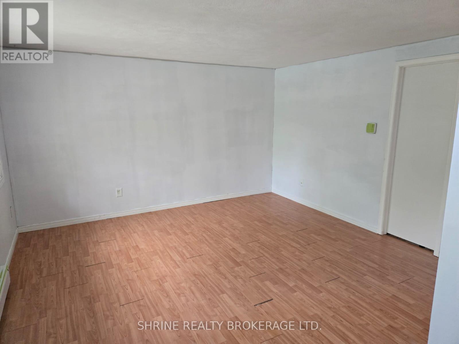 98 MONMORE ROAD, London North (North F) — photo 9