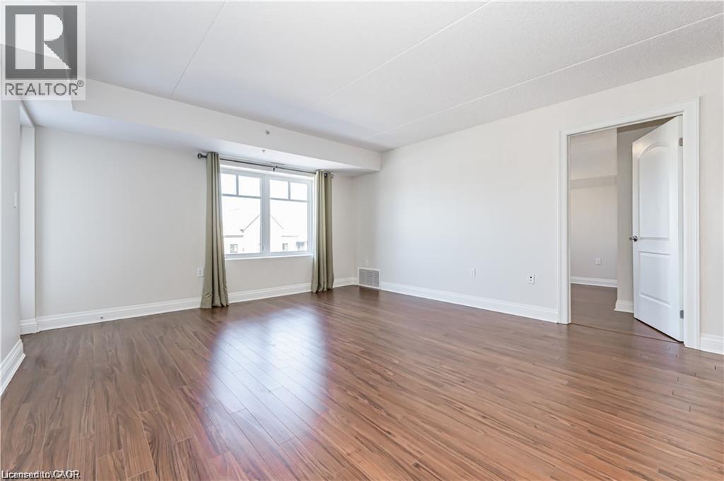 776 LAURELWOOD Drive Unit# 711, Waterloo — photo 8