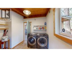 811 Canso Rd, Gabriola Island, BC V0R1X2 Photo 21