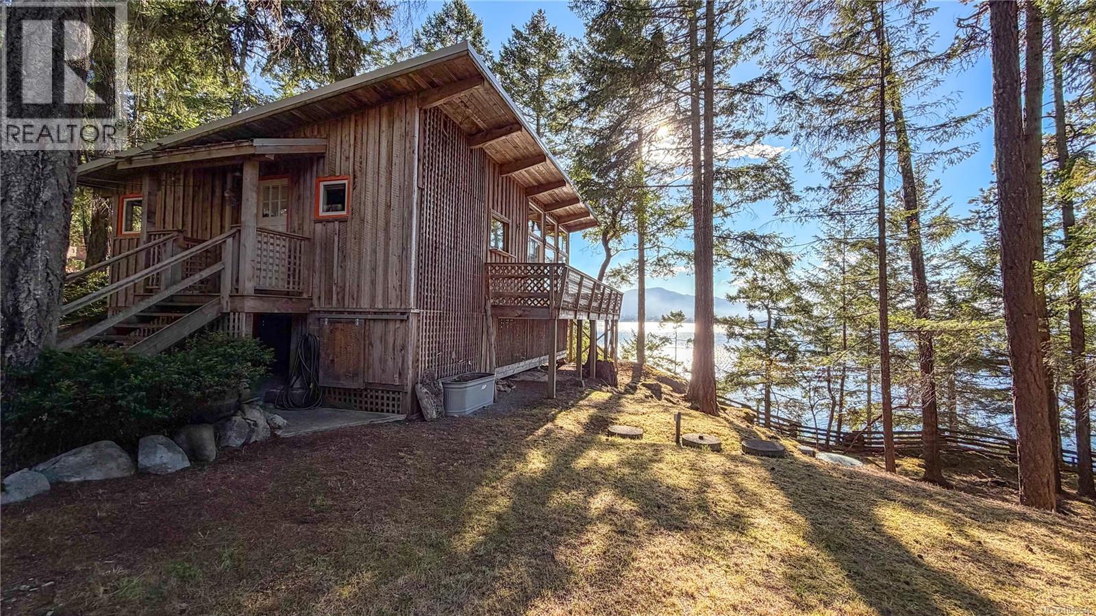 Property for sale at 811 Canso Rd