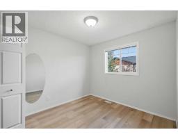 55 Panatella Park, Calgary, AB T3K6L5 Photo 15