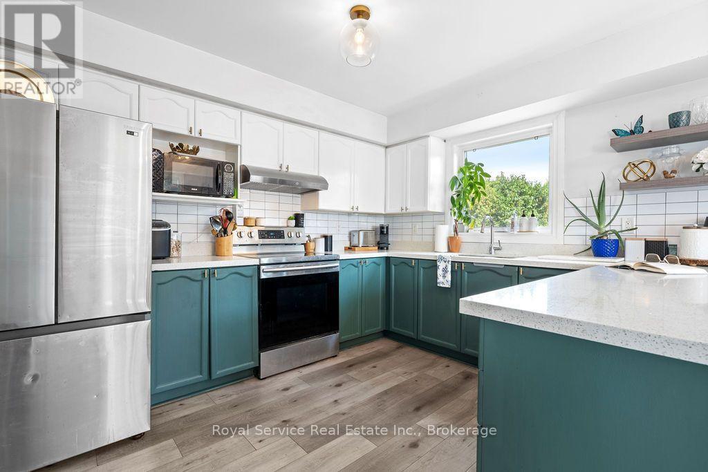 248 RUTTAN TERRACE - 11