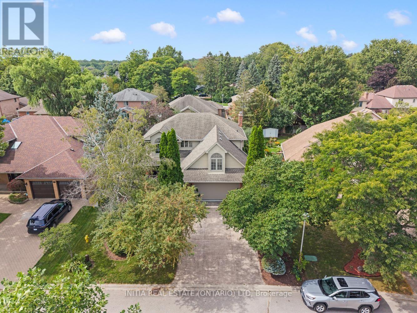 82 MASONVILLE CRESCENT - 3