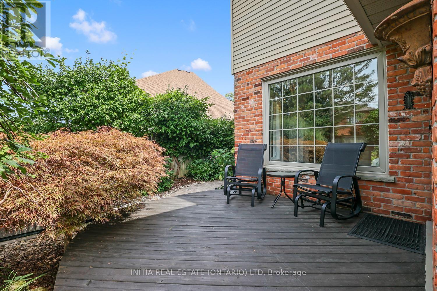 82 MASONVILLE CRESCENT - 43