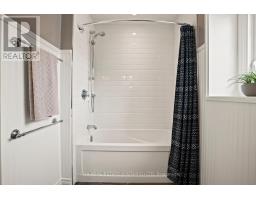 82 Masonville Crescent, London North, ON N5X3T2 Photo 34