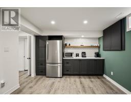 82 Masonville Crescent, London North, ON N5X3T2 Photo 38