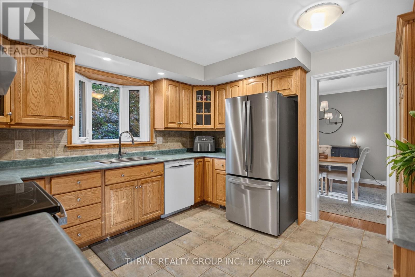18 REXWAY ROAD - 15