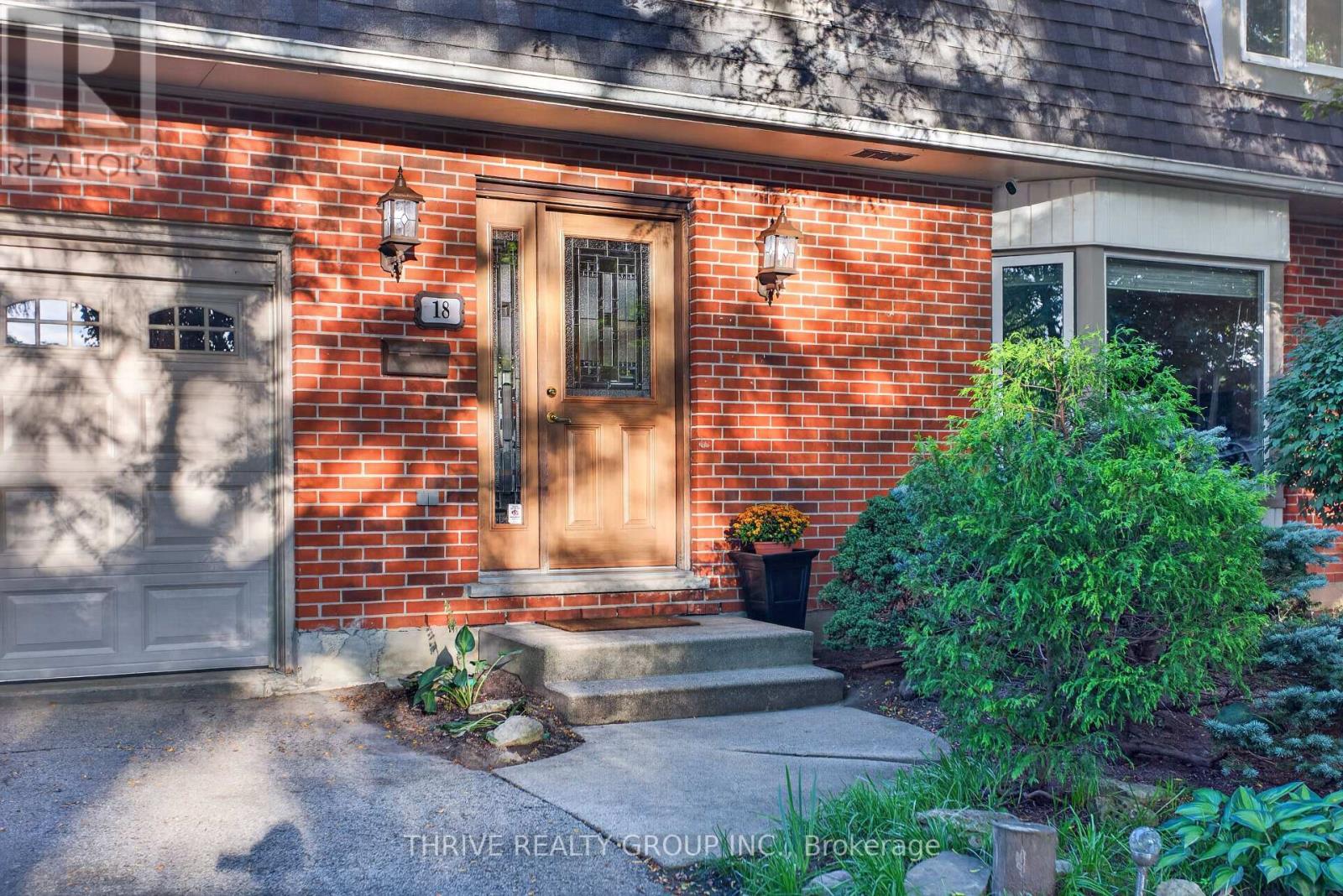 18 REXWAY ROAD, London North (North F) — photo 4