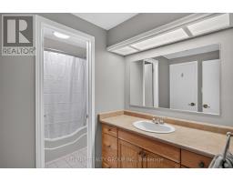 18 Rexway Road, London North, ON N6G3C3 Photo 30